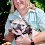 headshot image of author Eve marie