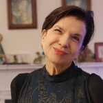 headshot photo of author lee upton