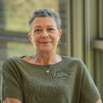 headshot photo of writer elizabeth estabrooks, MSW